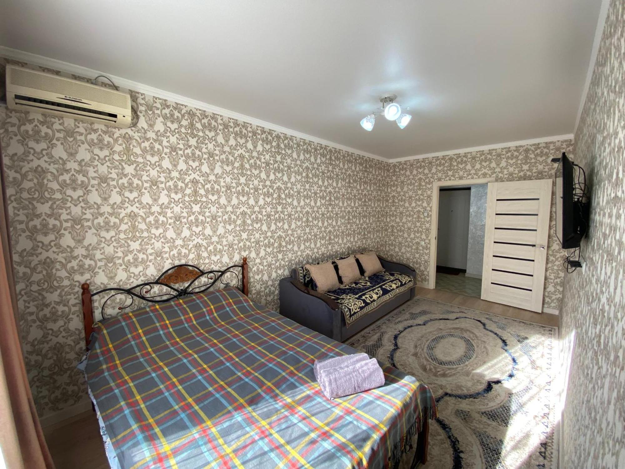 אלמטי Medinahotelkz, #3, До Арбата 15 Мин Пешком, Halal מראה חיצוני תמונה